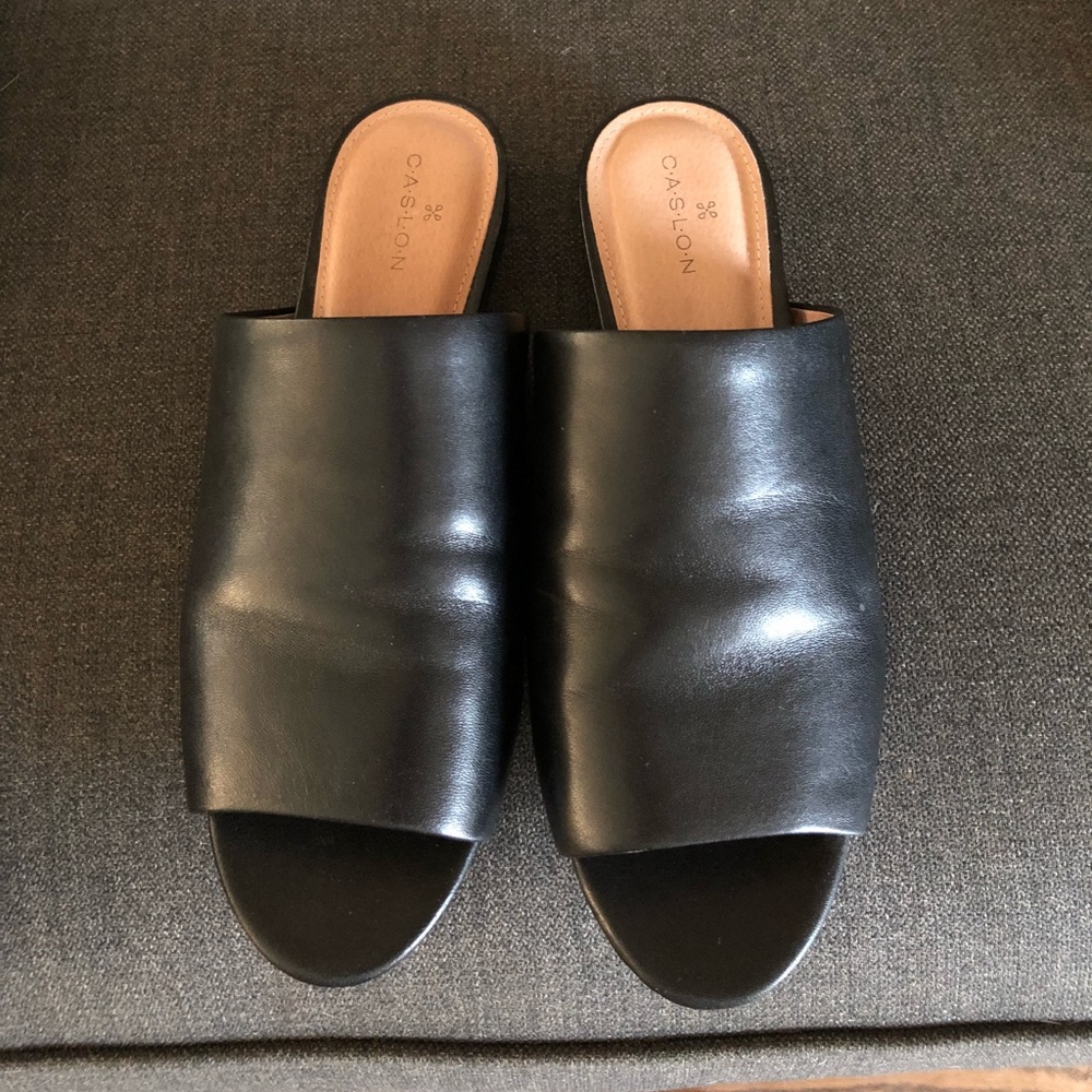 Caslon Black Leather Slides. Size 6